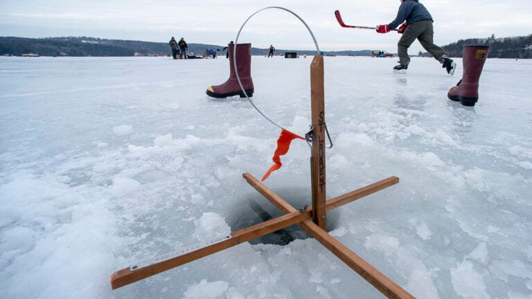 Maine reminds fishermen they're on thin ice