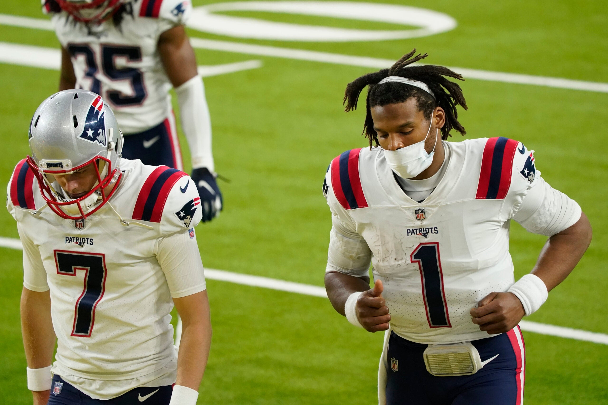 Analysis: Patriots Place CB Marcus Jones on IR, Sign QB Will Grier, Release  Final Injury Report for Sunday's Game vs. Jets