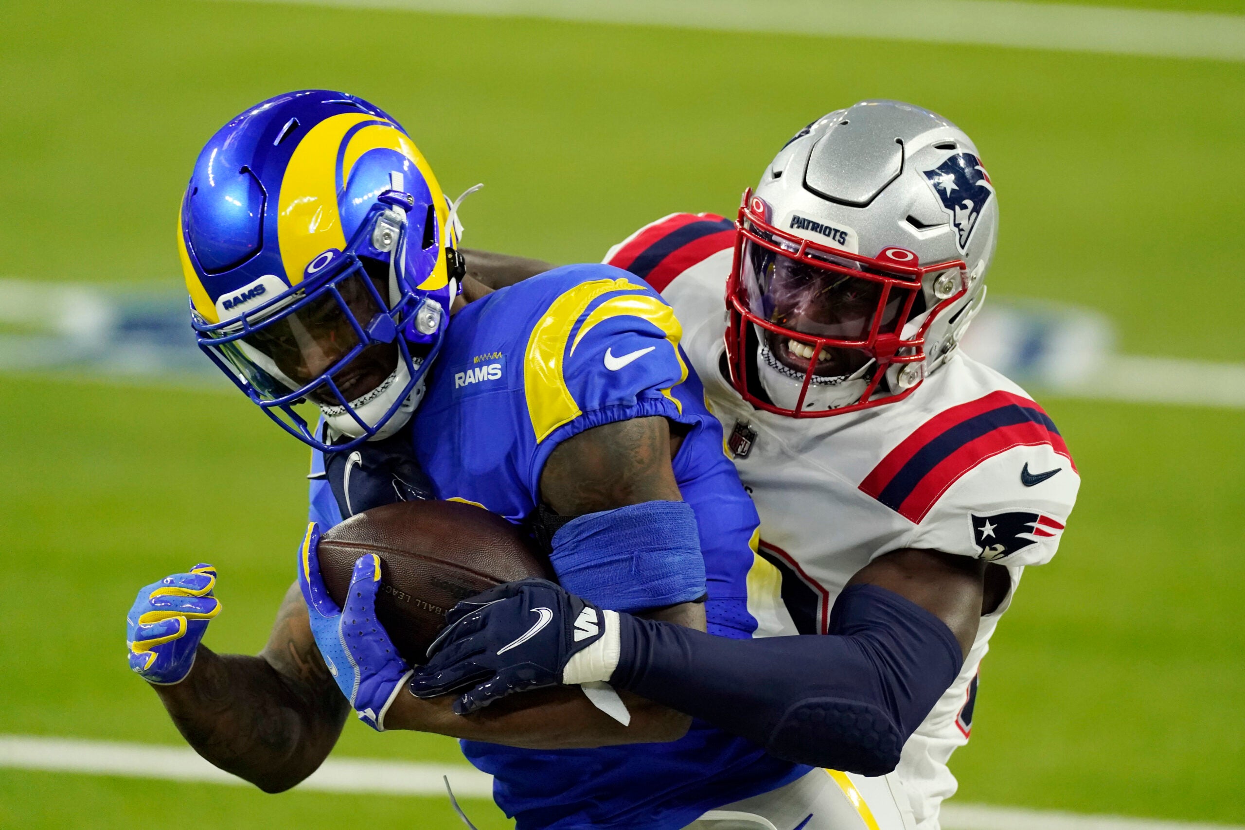 Cam Newton benched, Rams rout Patriots in Super Bowl rematch