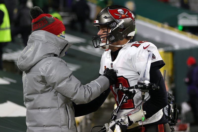 Watch Tom Brady's mic'd up conversation with his son following Sunday's win