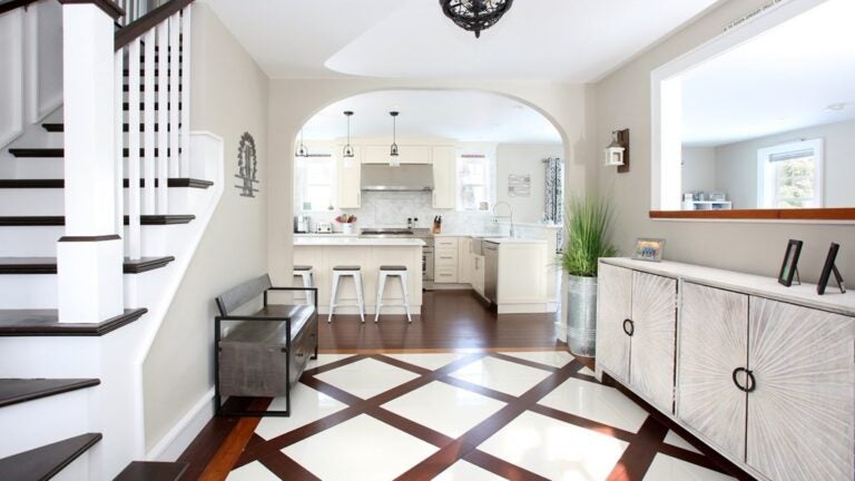 1-Pine-Grove-Road-Medfield-Foyer