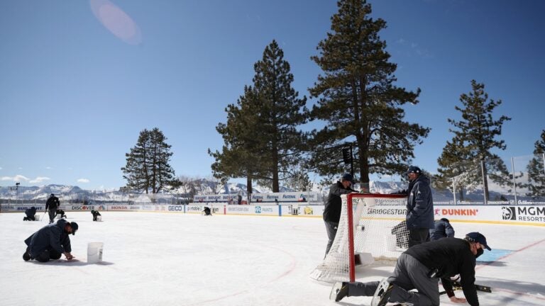 It's Official: Bruins To Play Flyers Outdoors On Golf Course At Lake Tahoe  - CBS Boston
