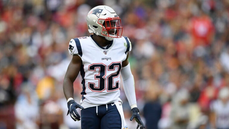 Devin McCourty responds to Danny Amendola's Tom Brady, 'Patriot