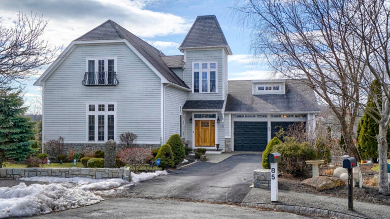 85 Cannon Rock Road Lynn front exterior