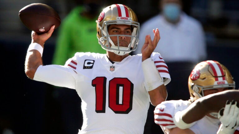 AP source: 49ers rework deal to keep Garoppolo as backup