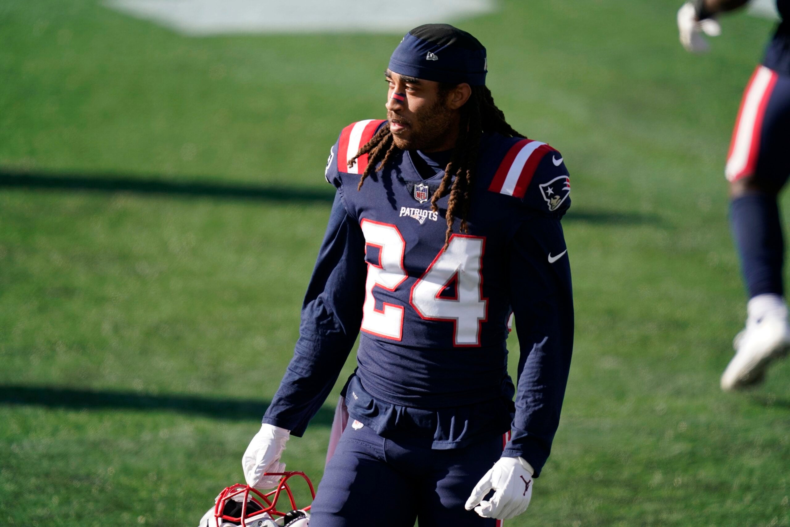 Patriots reportedly trade Pierre Strong Jr. to Browns for OT Tyrone Wheatley  Jr.