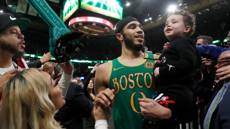 Boston Celtics Jayson Tatum and Jaylen Brown shake hand shirt