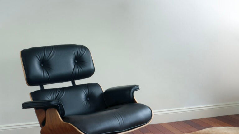 Trevor-Fulmer-Reading-Nook-Before