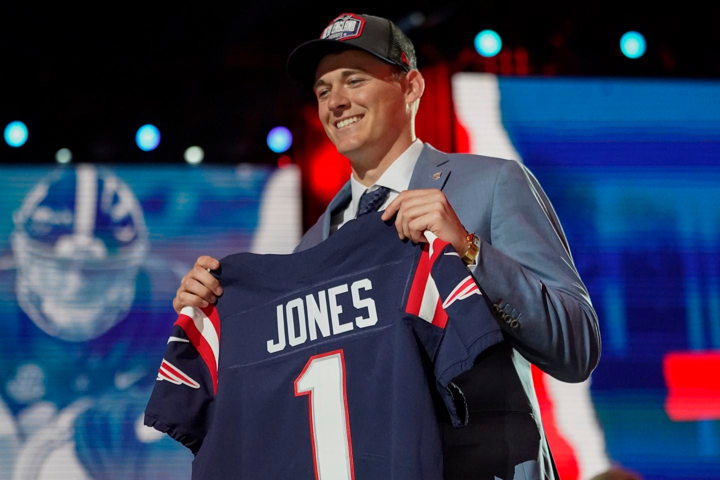 Mac Jones's draft-night fall benefited the Patriots - The Washington Post