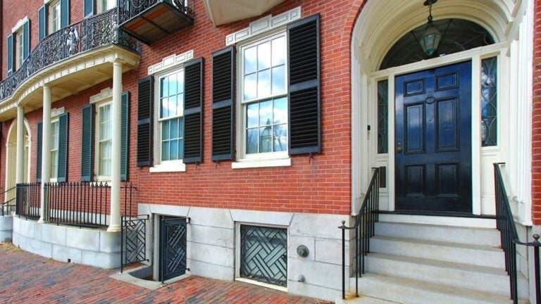 60 Beacon St Beacon Hill MA exterior