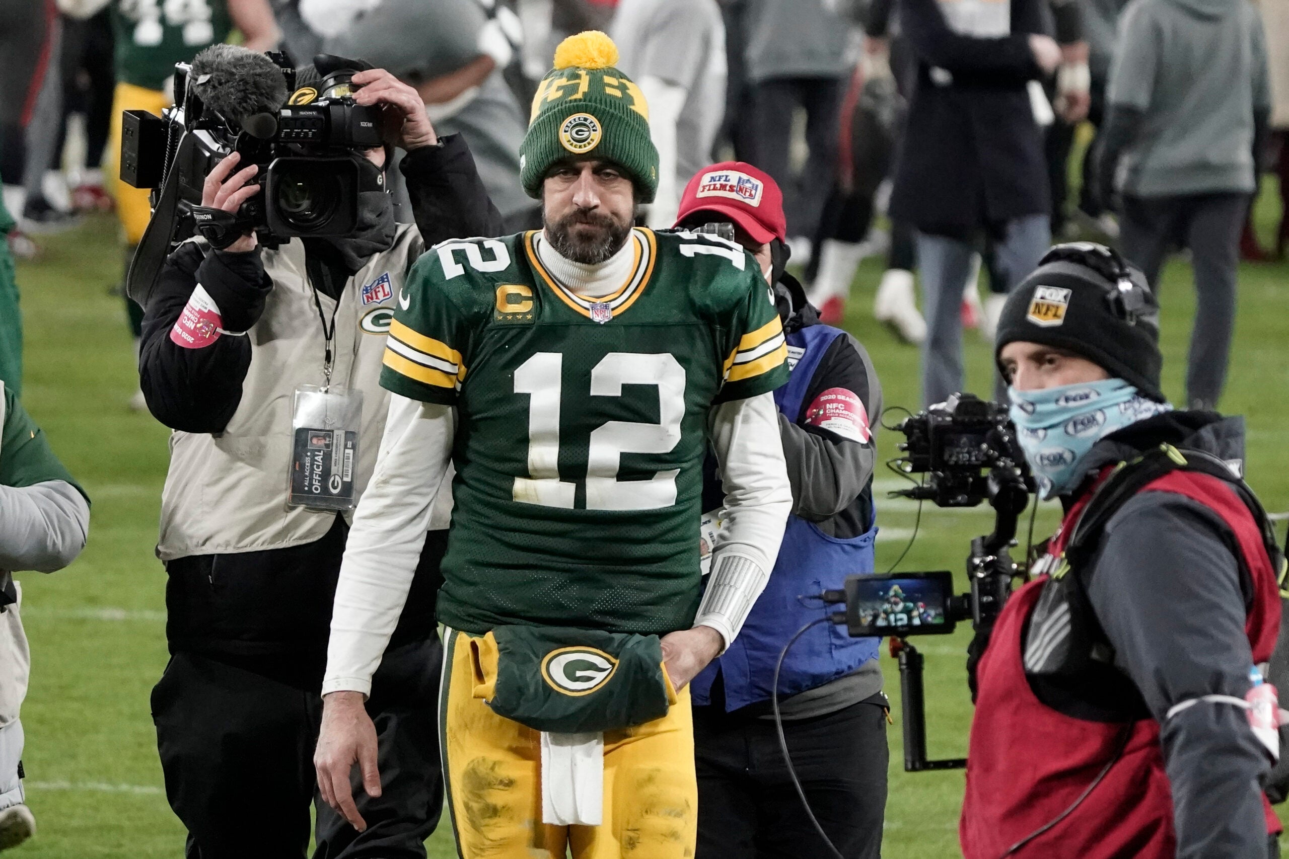 Packers reportedly want to go all in on keeping Aaron Rodgers