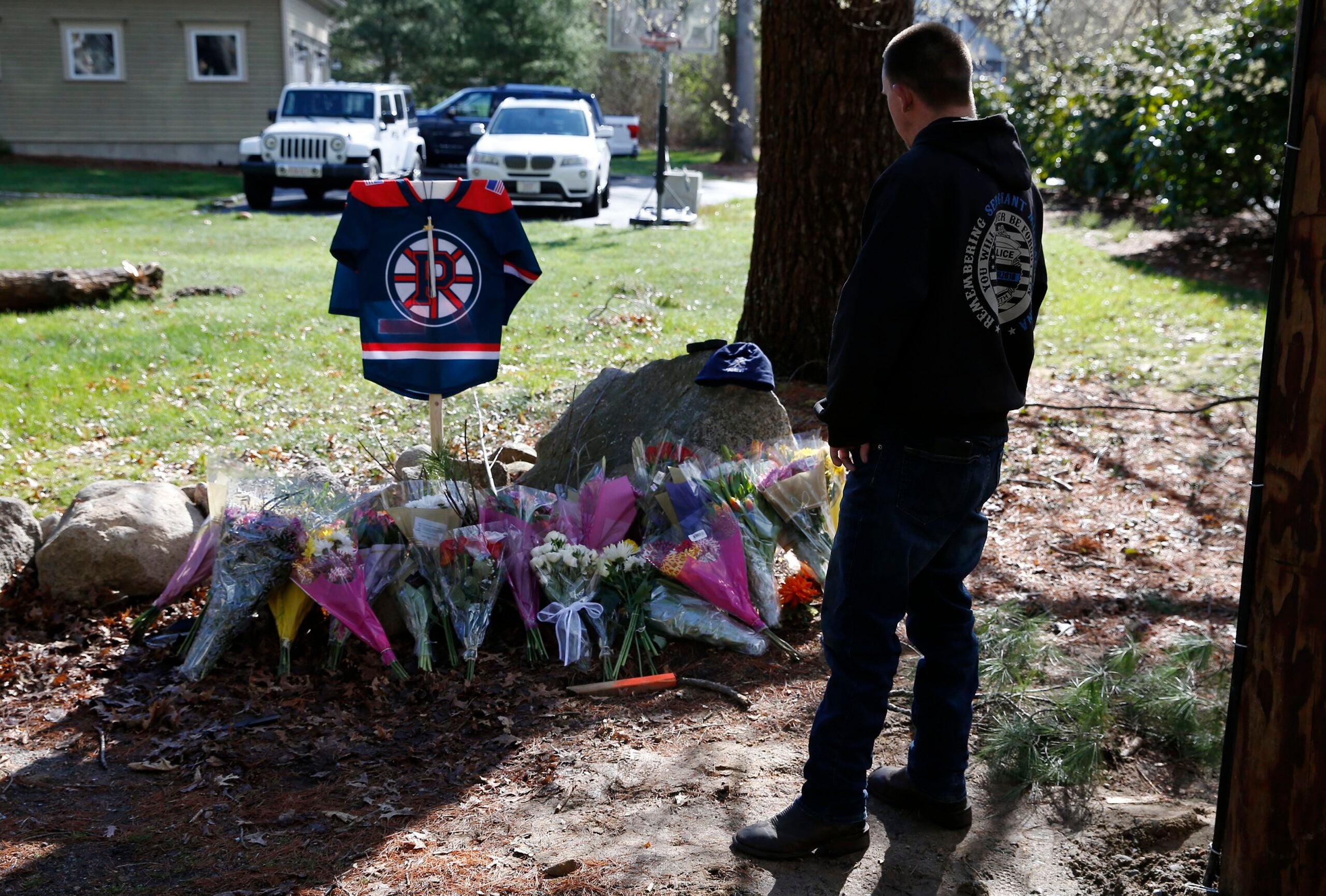 Two Former Pembroke Hockey Stars Remembered At Funeral Mass