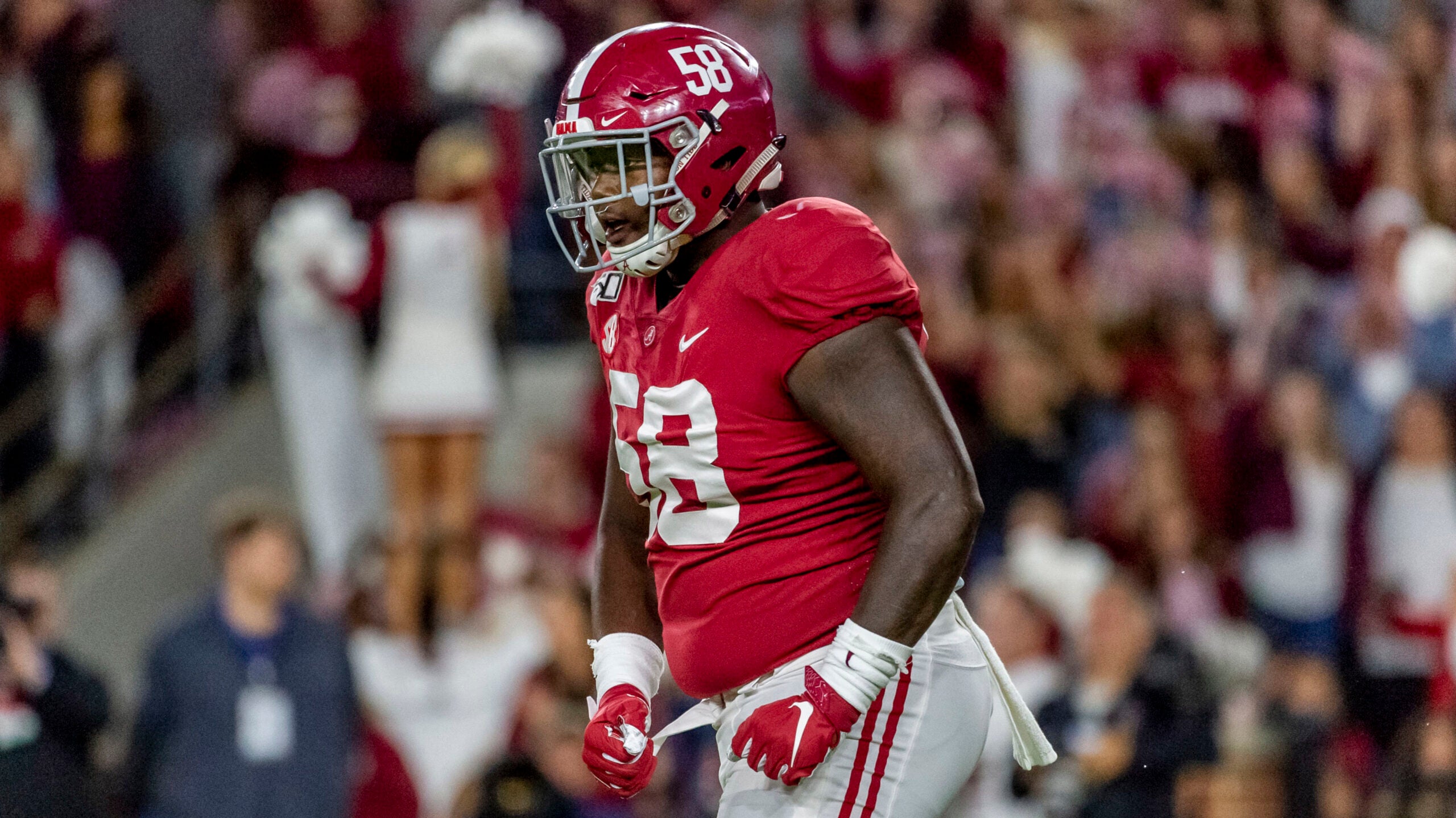 Patriots Trade Up To Draft DT Christian Barmore Out Of Alabama