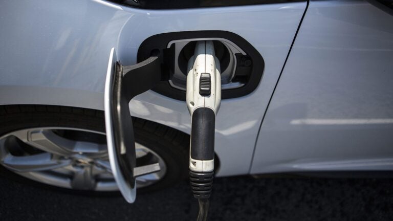 Chevy volt deals charging station