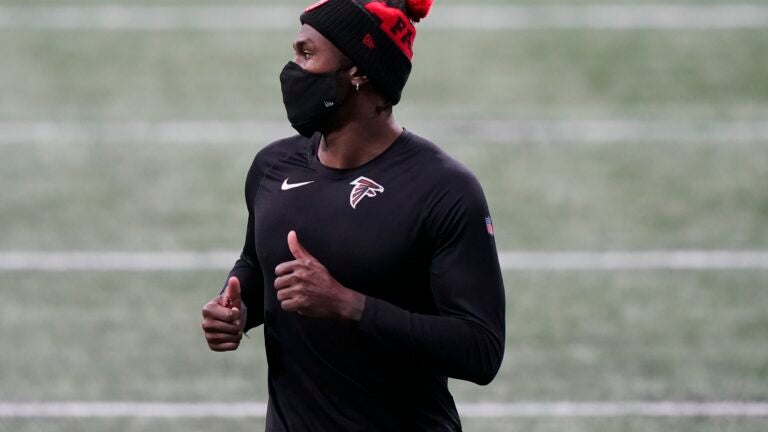 Should the Patriots trade for Julio Jones? 2
