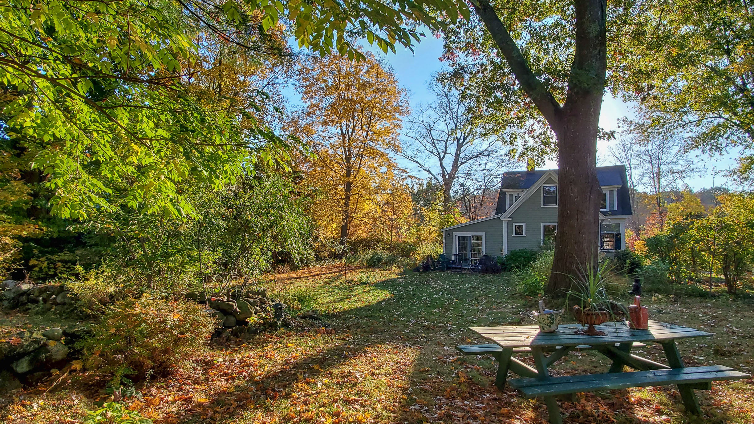 Home of Week Topsfield antique with massive carriage house