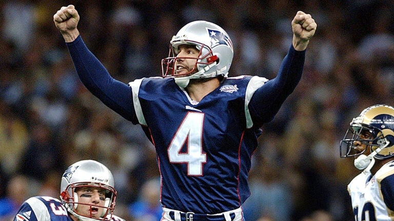 20 years ago: Patriots win Snow Bowl on clutch kicks, 'tuck rule'