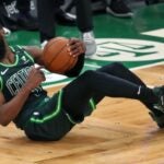 Jim Davis/Globe Staff