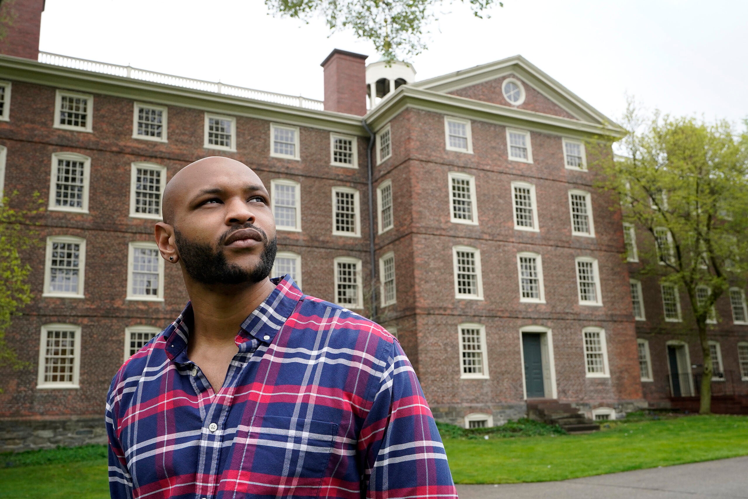 Colleges are being pushed anew for reparations for slavery, racism - Vimarsana News