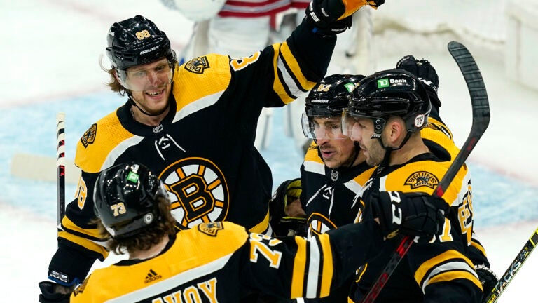 Bruins Beat Rangers 4-0 For 5th Victory In 6 Games