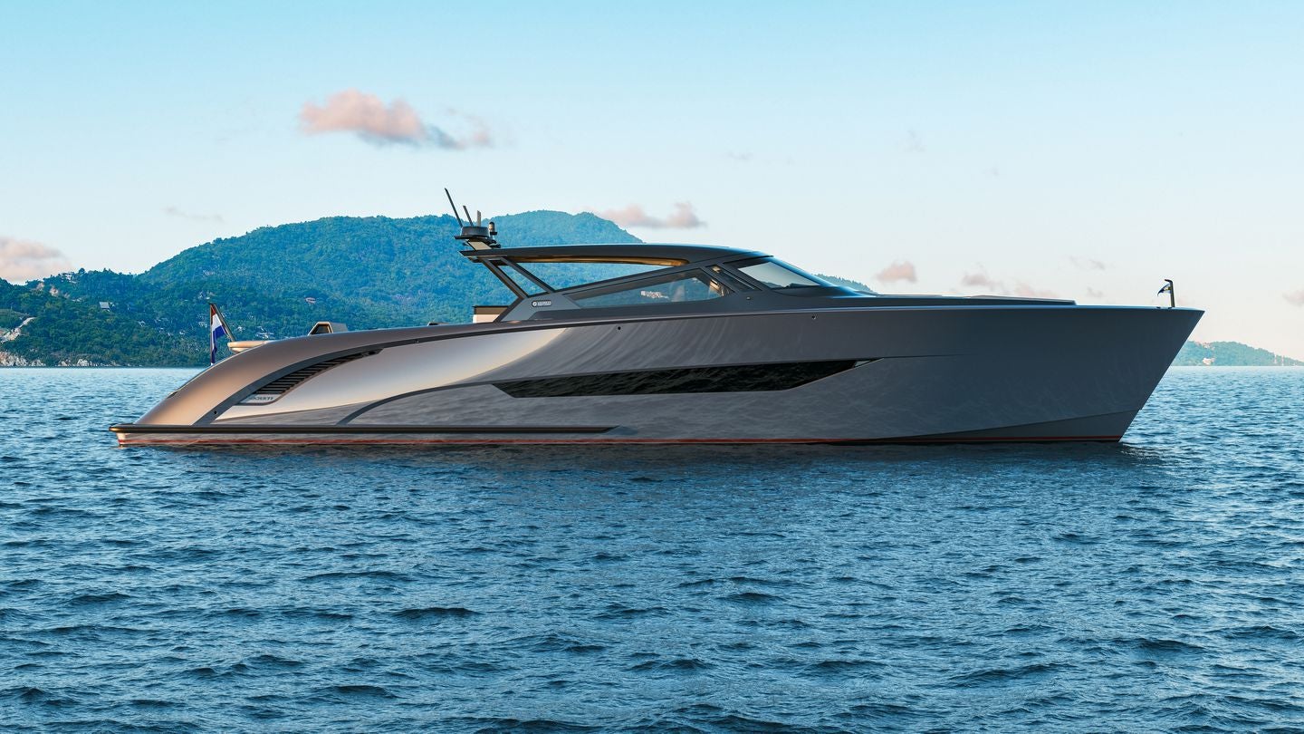 Tom Brady Purchases Insane 77-Foot Yacht Worth $6 Million 
