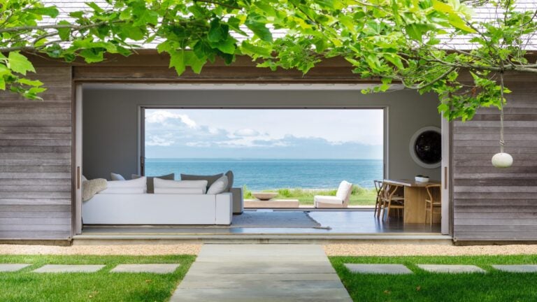 Bluff-House-Noury-Elio-Evan-Sklar