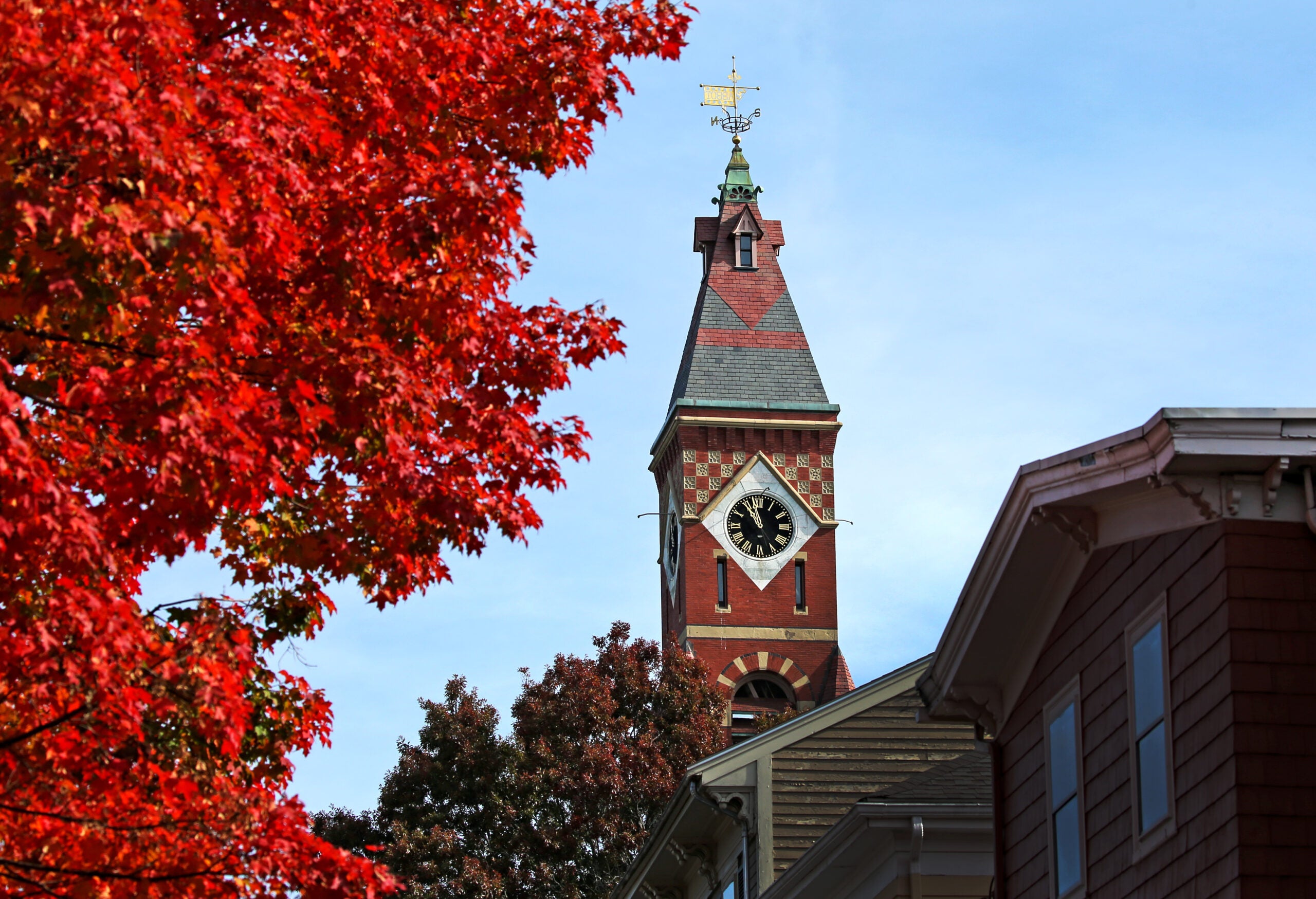 best towns to visit in connecticut in the fall