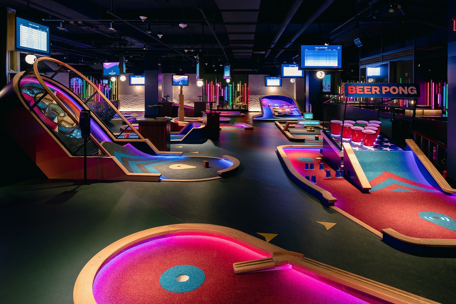 An upscale indoor mini golf spot is coming to the Seaport