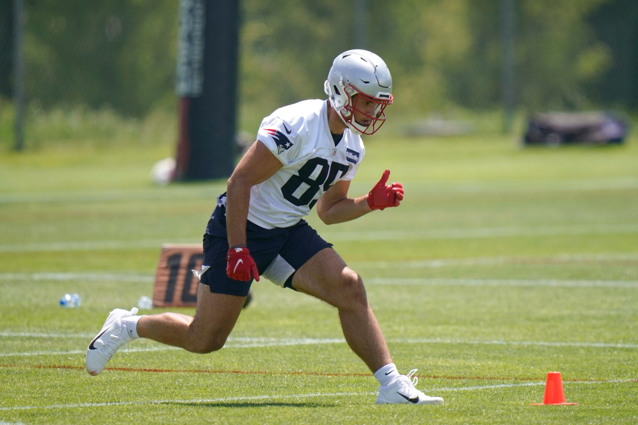 Patriots' Hunter Henry Predicted to Reach First Pro Bowl