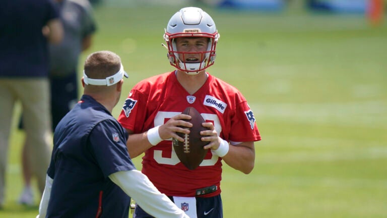 Josh McDaniels lauds Cam Newton and Mac Jones during Patriots OTAs