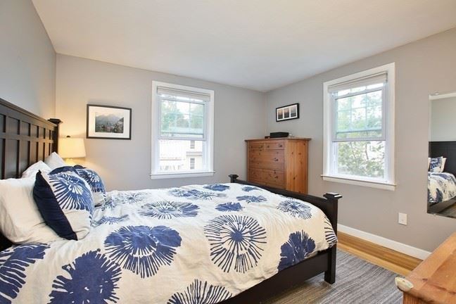 8-Lorne-Arlington-Bedroom