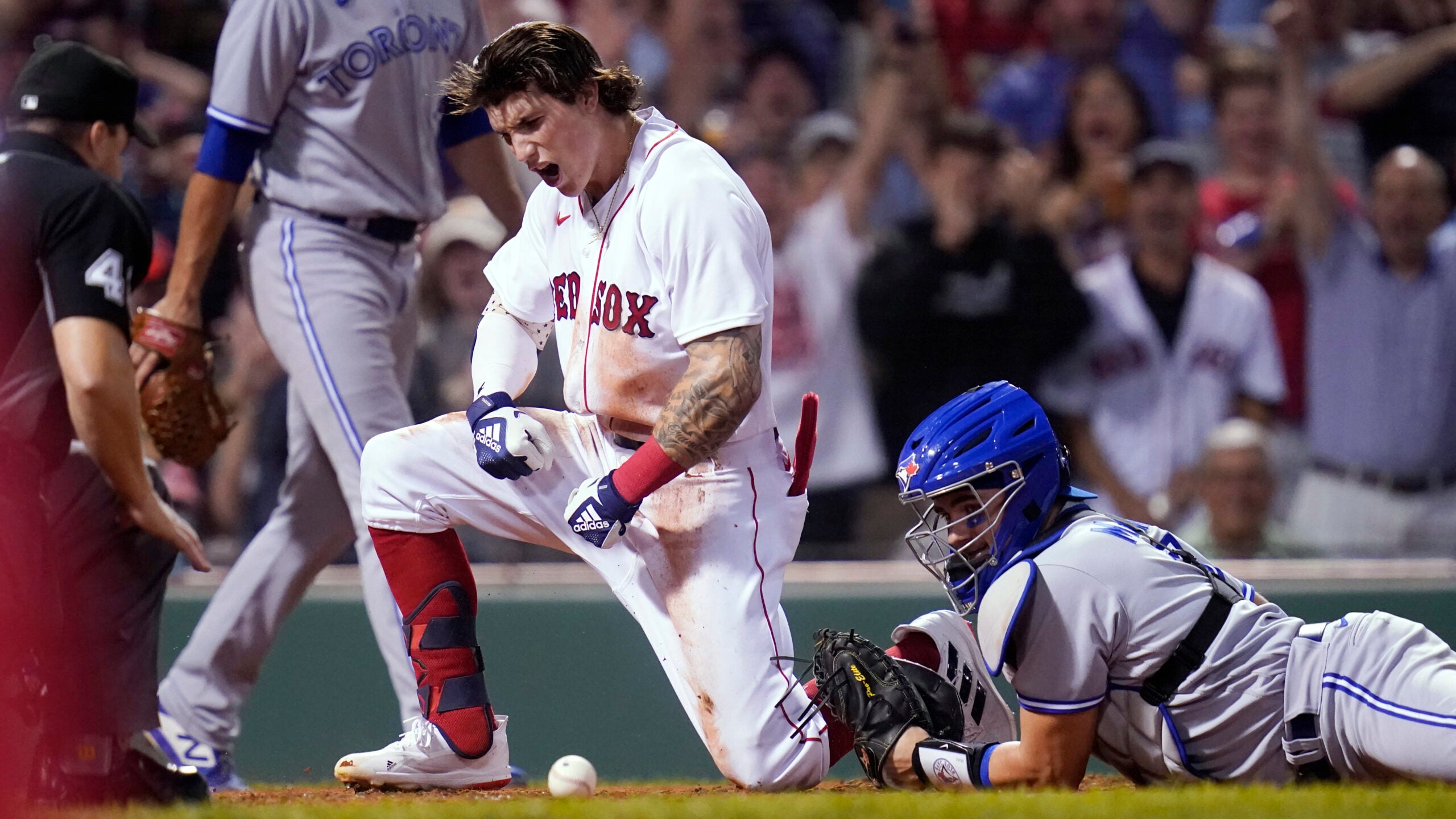 Red Sox on X: Duran's 3-hit night leads the way in win over