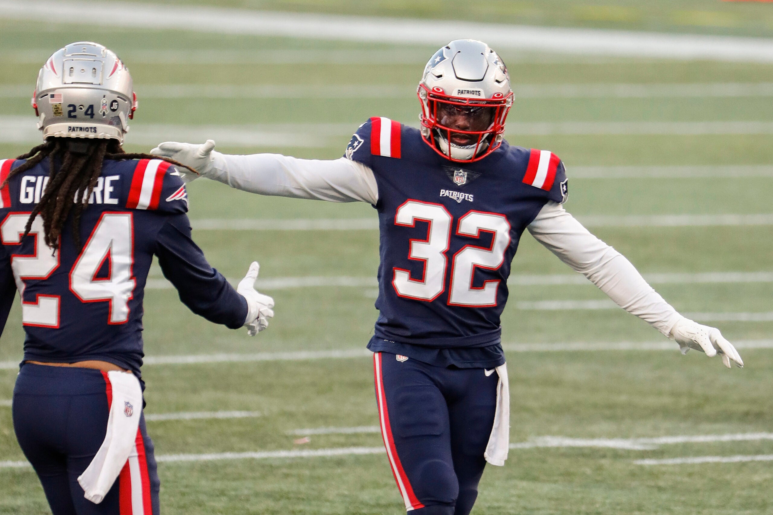 Devin Mccourty Wearing Boston Patriots Shirt - Limotees