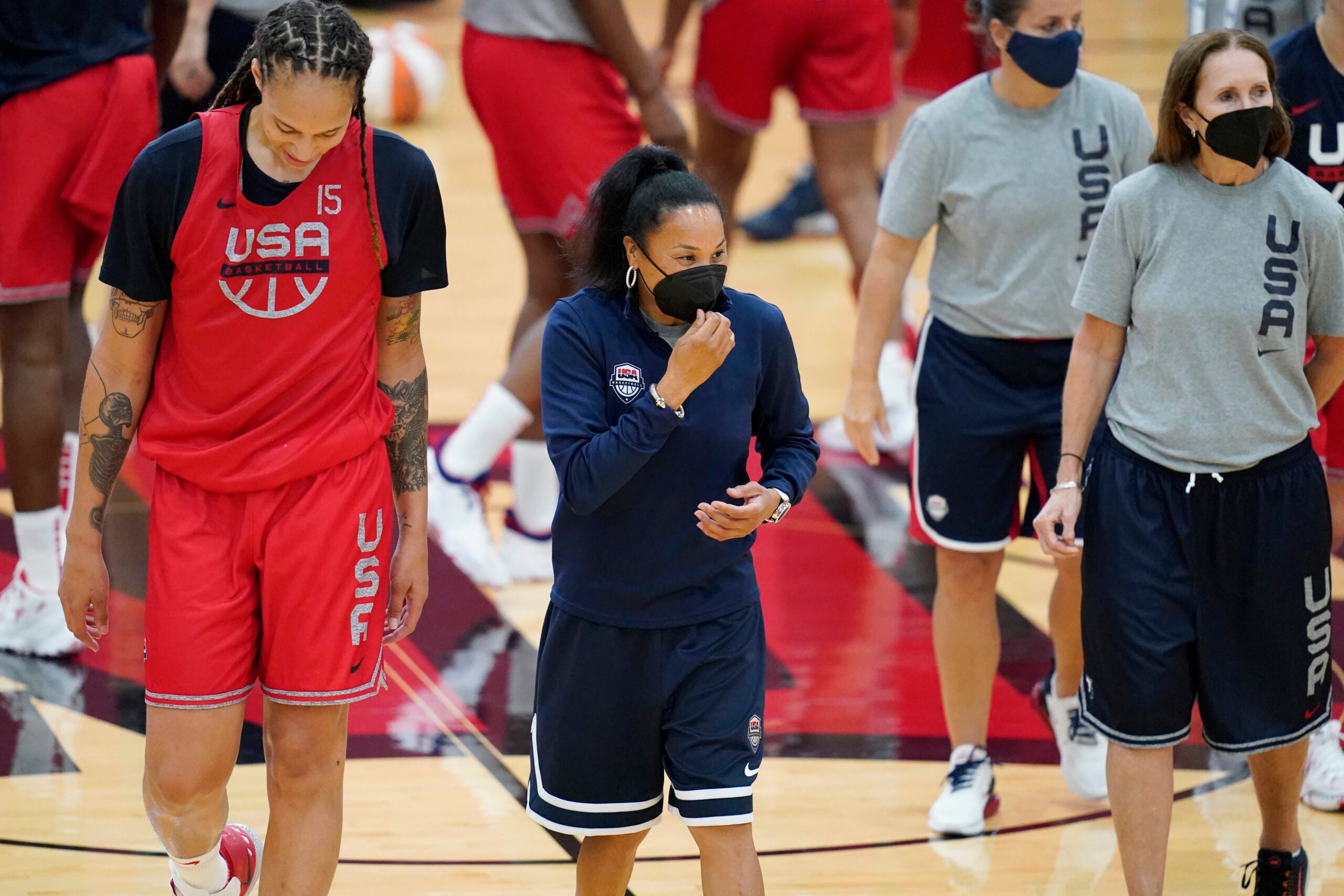 Dawn Staley feels no added pressure as first Black head basketball coach  for the US women's team