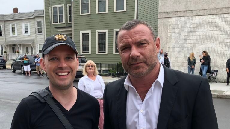 Liev Schreiber says he and 'Ray Donovan' dad Jon Voight have 'agreement'  not to talk politics