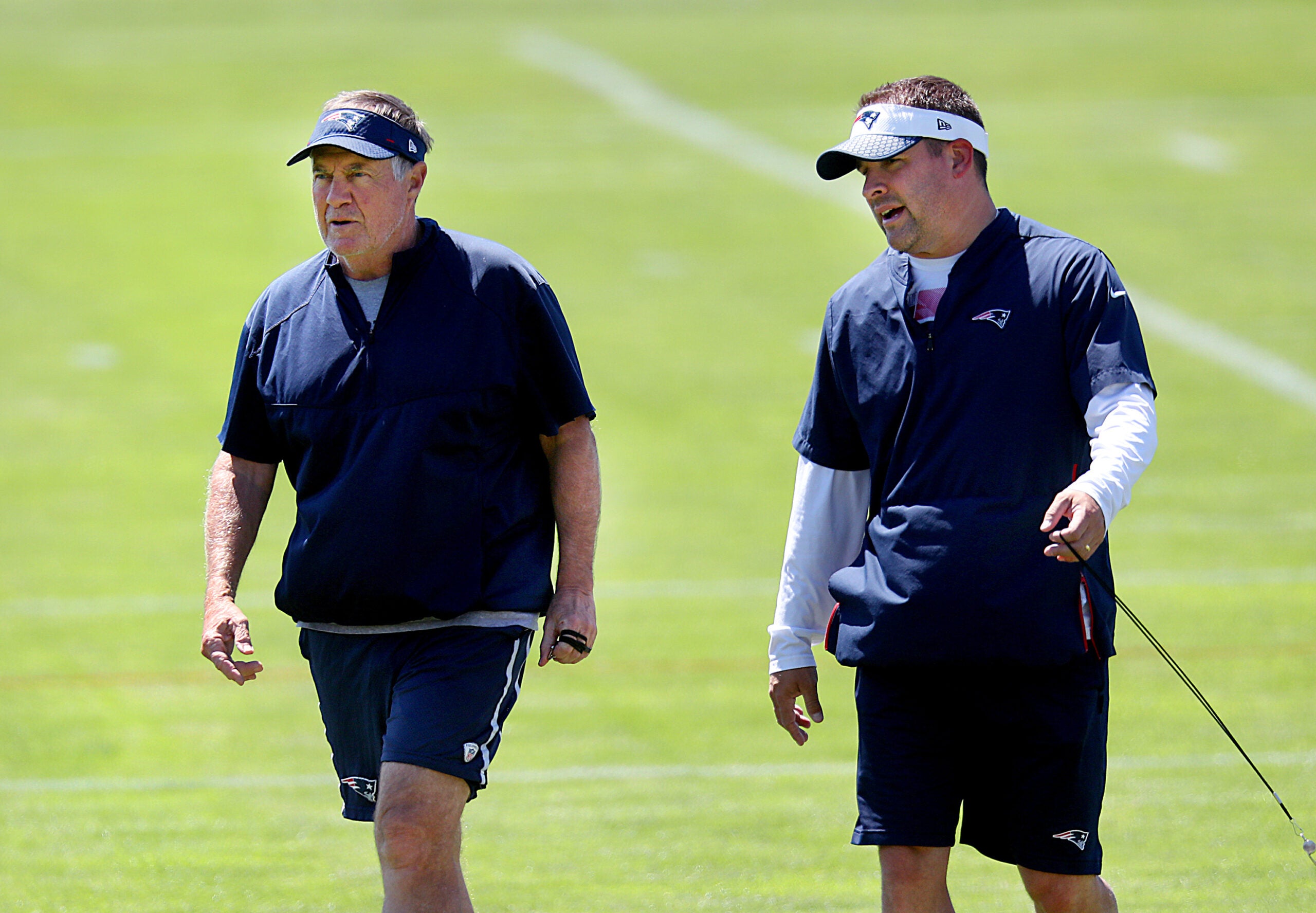 Patriots insider thinks Belichick will take Brady approach with