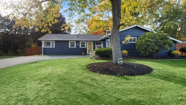 10-clara-road-exterior