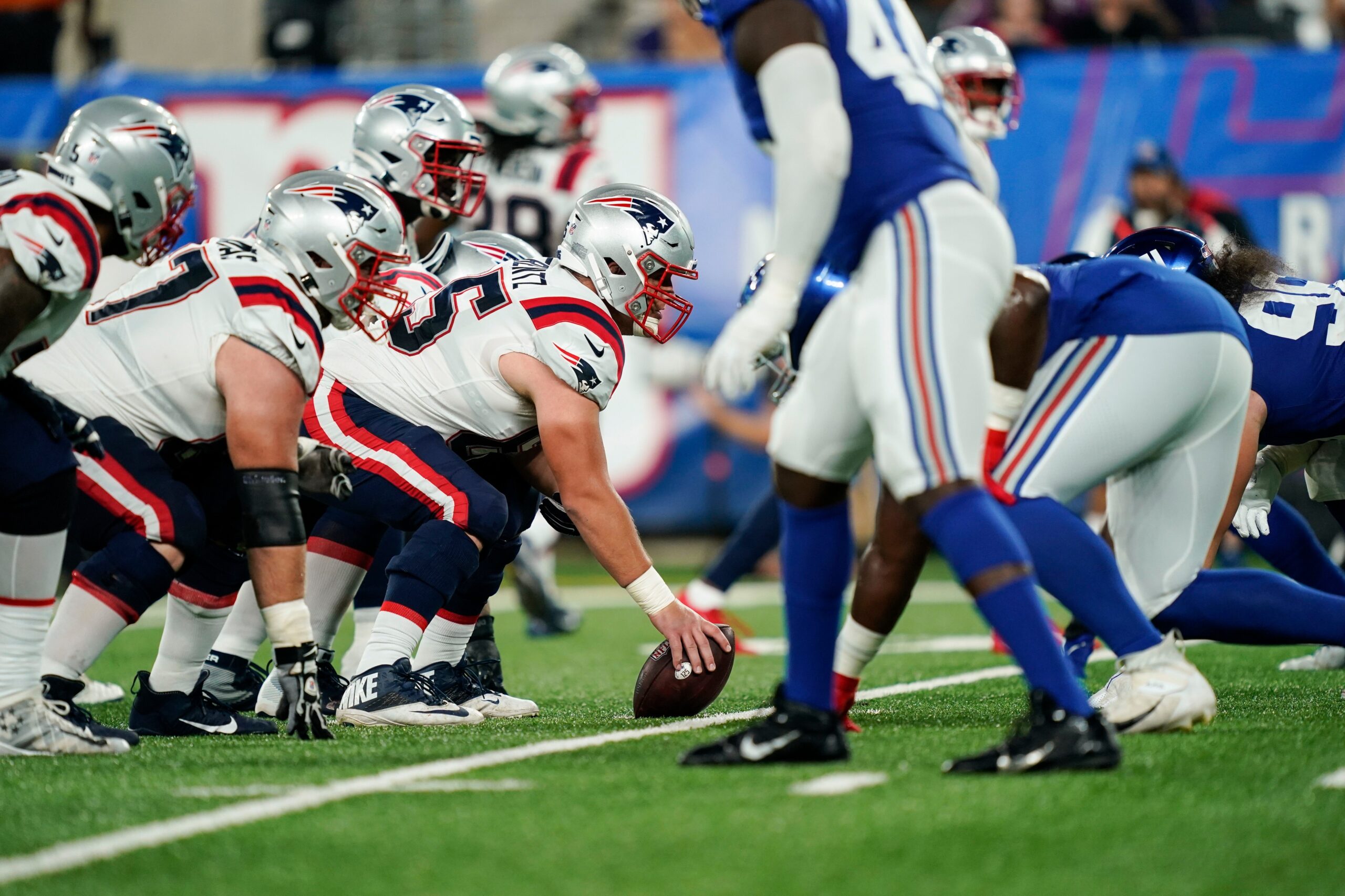 Asiasi had first catch, TD in Patriots' win over the Jets Sunday