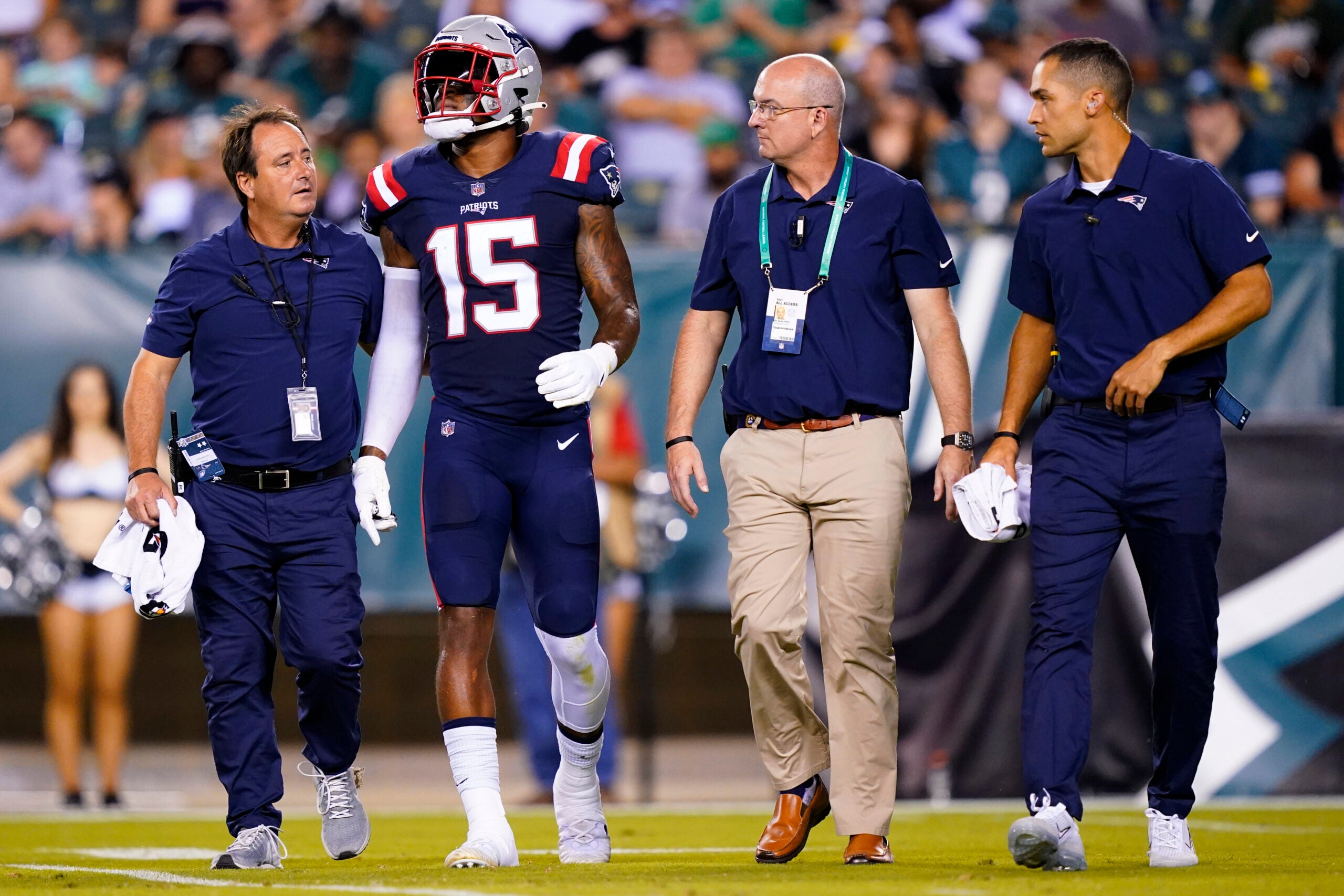 Patriots WR N'Keal Harry returns to practice after IR stint