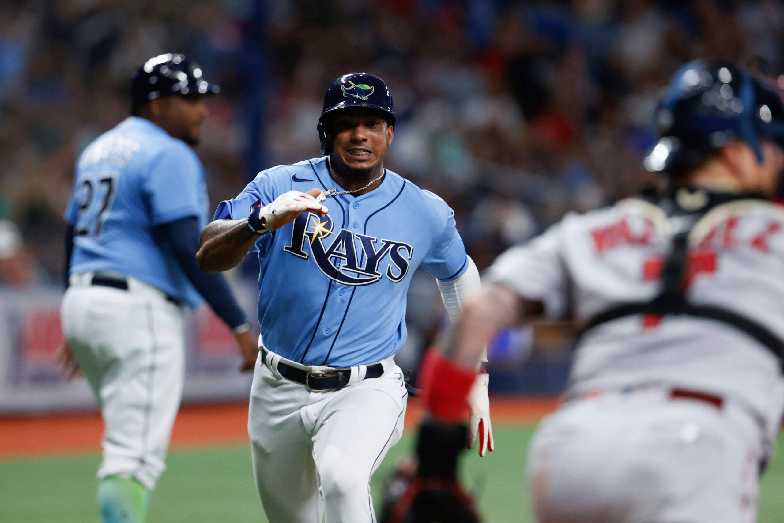 4 as Red Sox fall to Rays, drop back in AL East standings