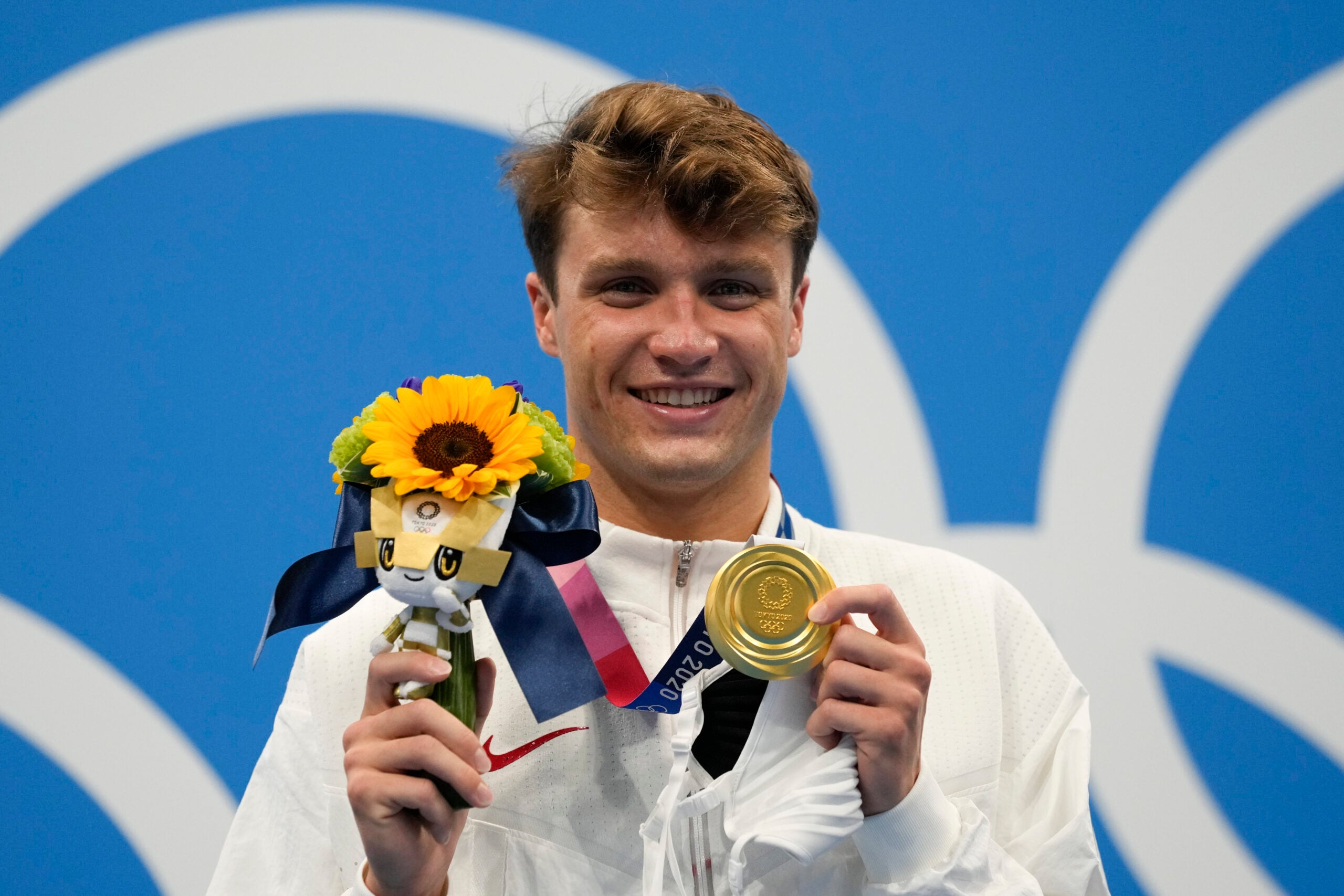 Olympic Surprise: American Bobby Finke Leaves Tokyo With Two Golds