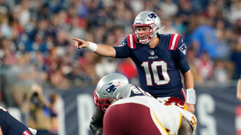 Patriots QB Mac Jones won't play vs. Titans (source) 