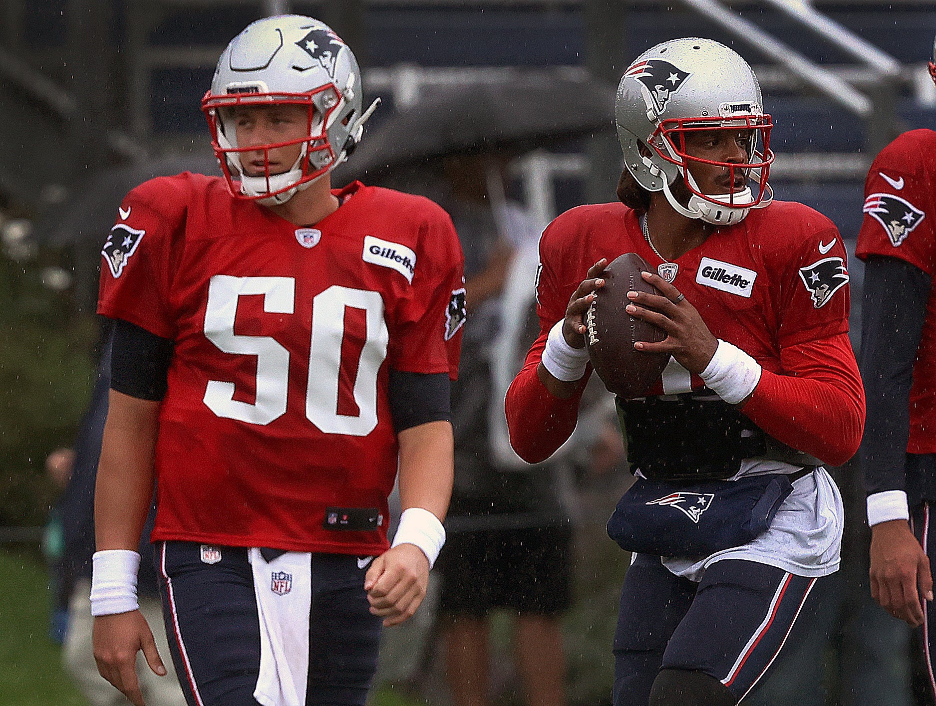 Patriots backup quarterback responds to criticism of Mac Jones