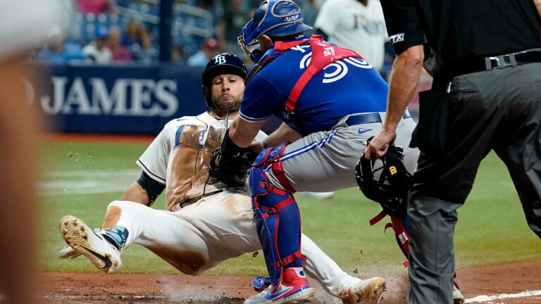 Alejandro Kirk keeps forcing the Blue Jays to find a way to get