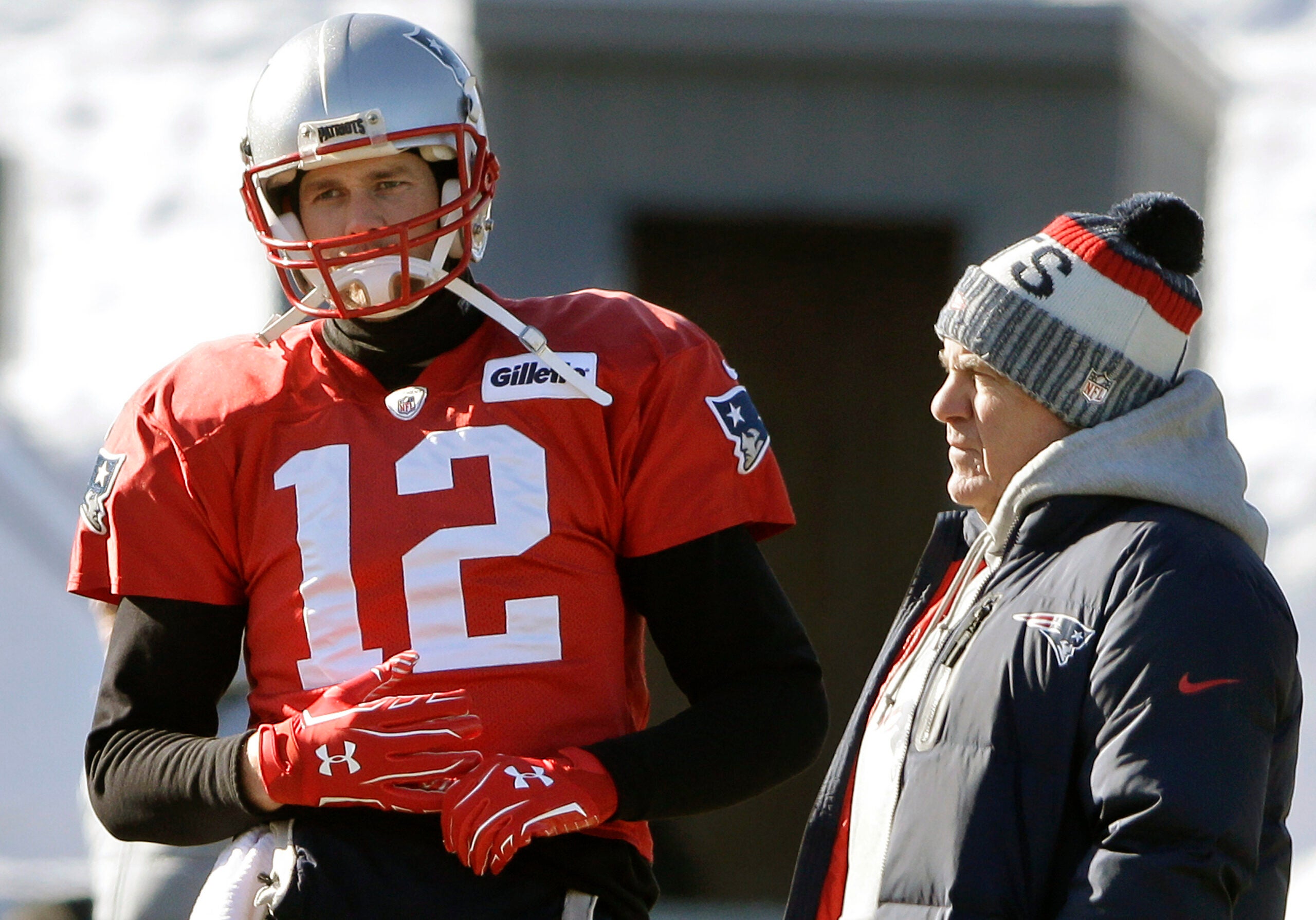 Tom Brady denies removing NFL sticker from his helmet