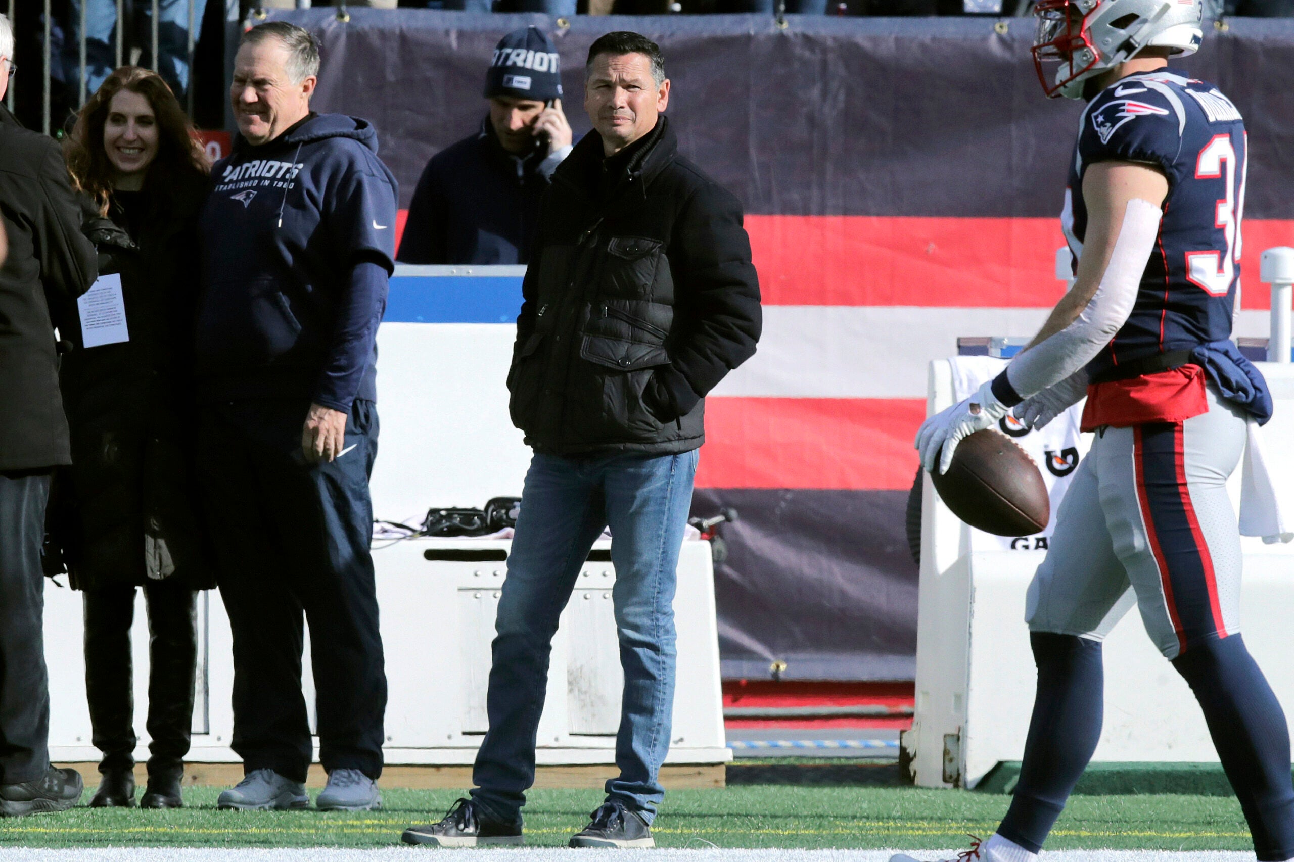 Bill Belichick was right to distance himself, Pats from Alex Guerrero