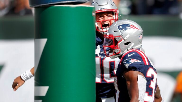 Patriots get first win under QB Mac Jones as defense stifles Jets