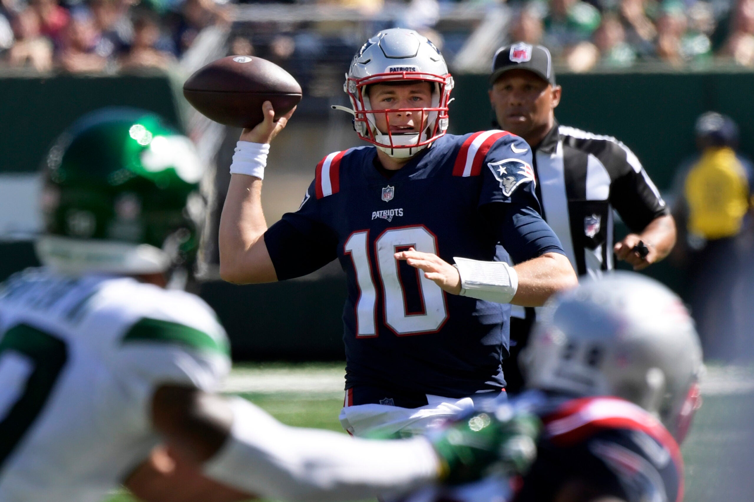 Patriots pass protection stats: Mac Jones isn't the problem on offense 