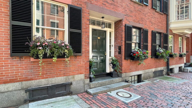 54 Pinckney Street Boston exterior