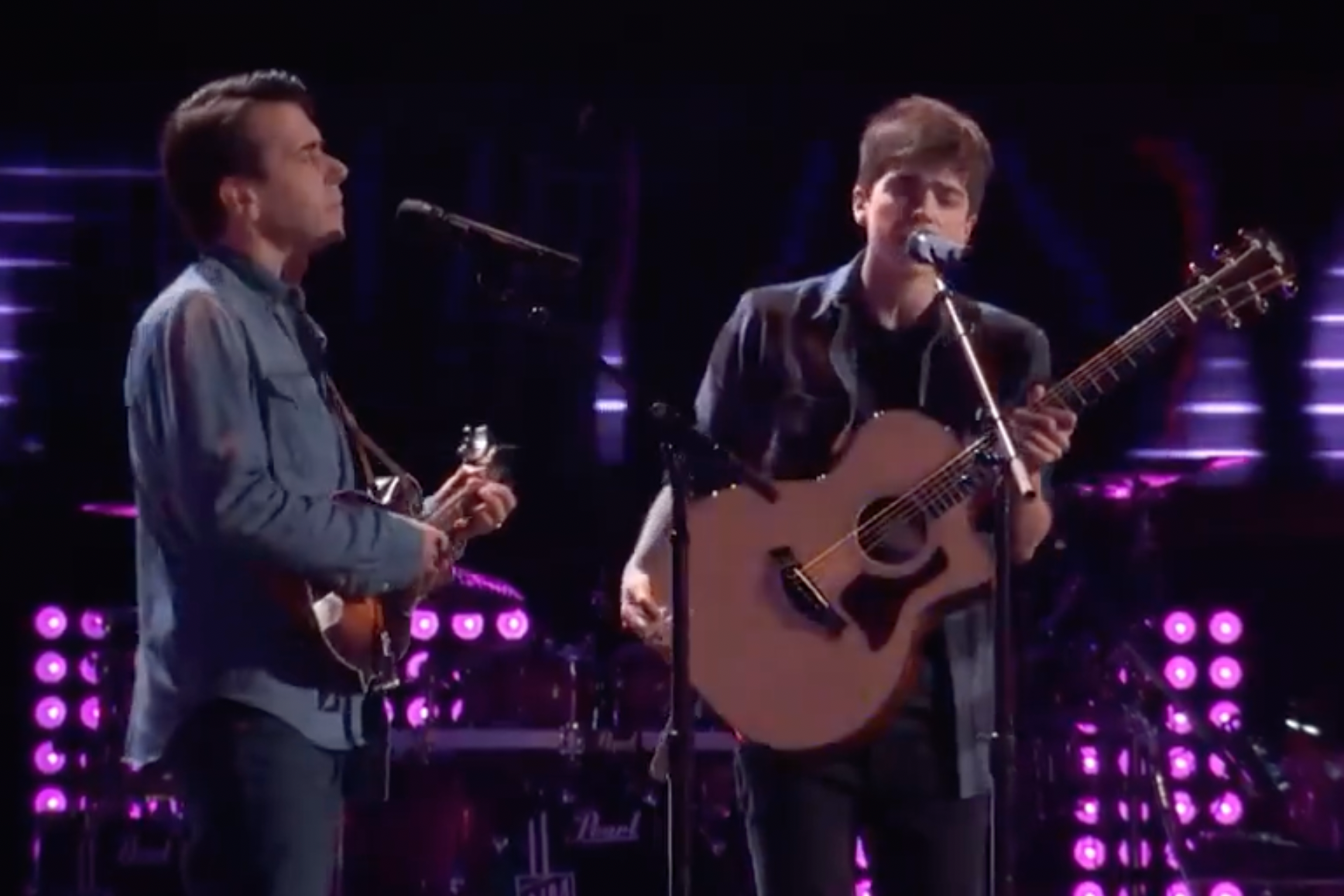 Watch: Connecticut father-son duo sail through blind auditions on 'The